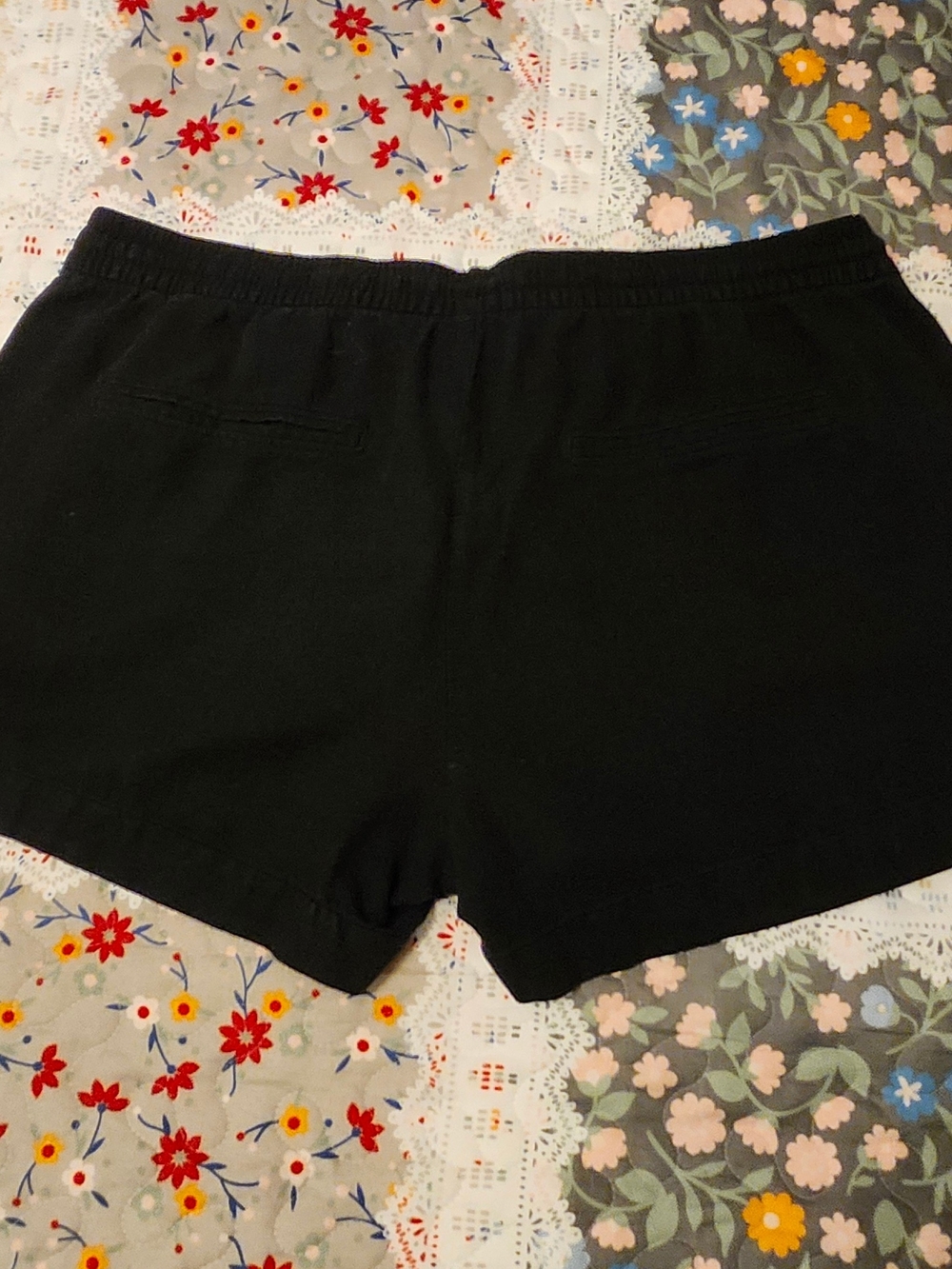 Linen Shorts - Picture 3 of 7